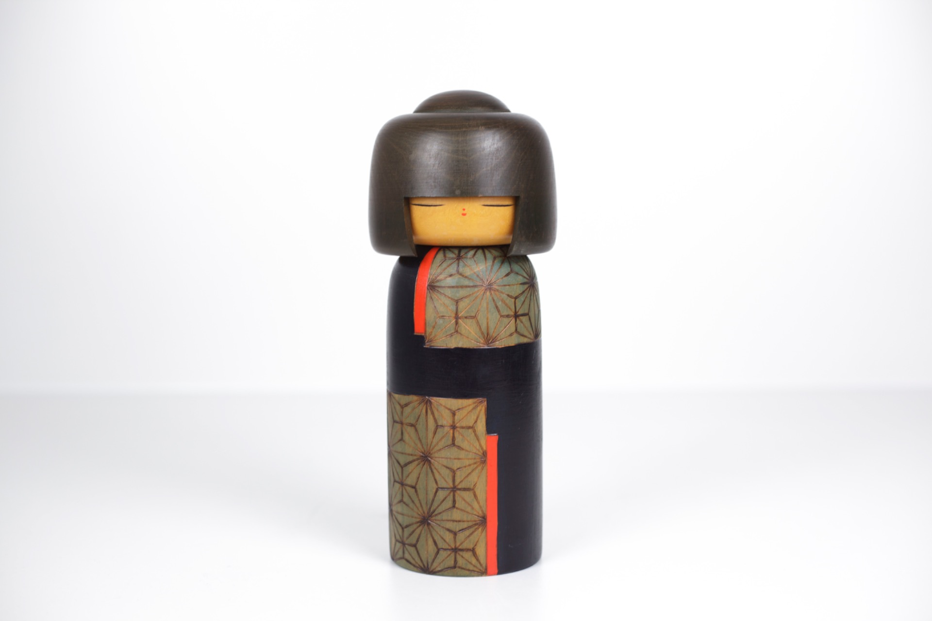 Original Creative Kokeshi by Yuji Kawase 川瀬裕司 | 24 cm
